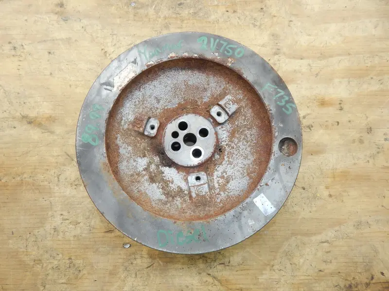 Yanmar 2V750-C Liquid-Cooled Diesel Engine Flywheel – Compatible With Jd F735 (Used) 1