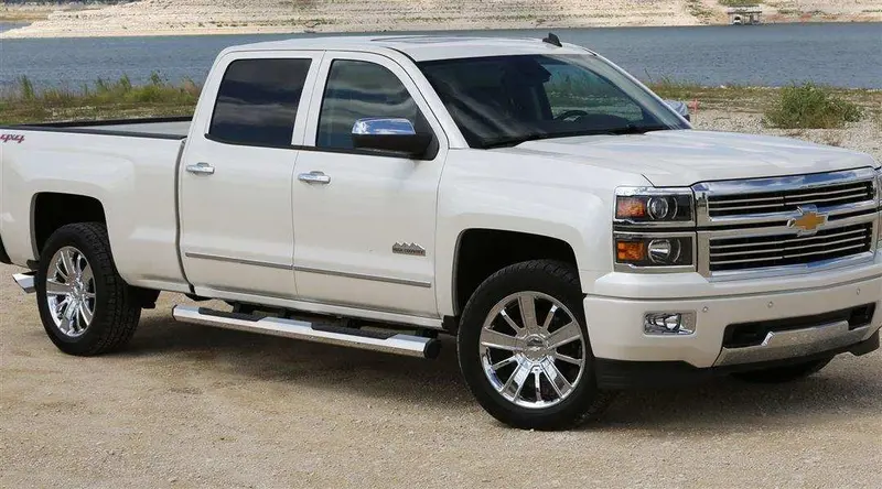 Octa Series Nerf Bars – Heavy-Duty Side Steps For Trucks And Suvs 1