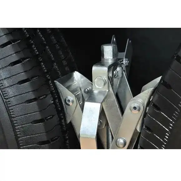 Super Grip Xl Wheel Chock – Heavy-Duty Single Unit For Secure Vehicle Stabilization 1