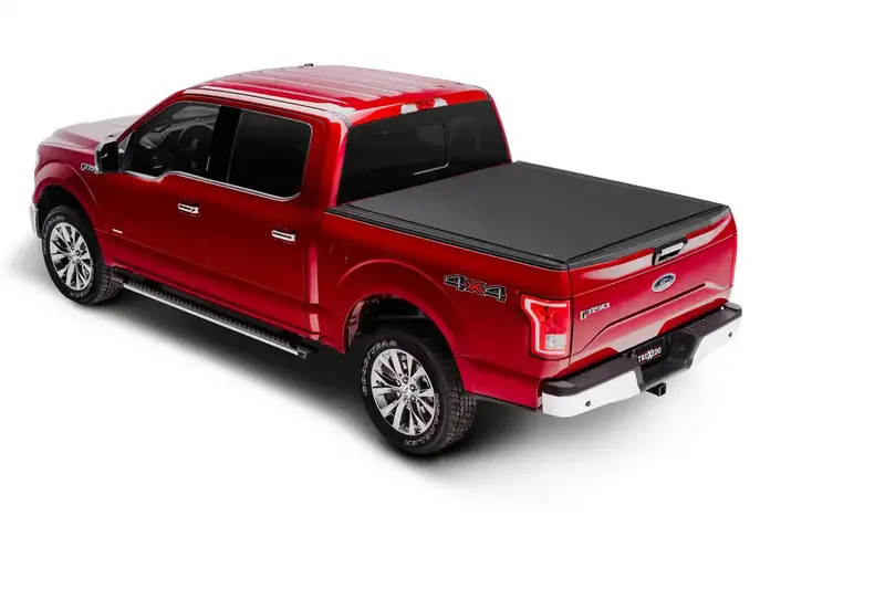 Truxedo Pro X15 Soft Roll-Up Tonneau Cover – Black, Fits 2017–2023 Ford F-250/F-350/F-450 (6'10" Bed) 1